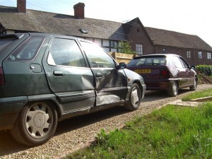 Why Car Wreckers Pay You Cash For Your Unwanted Vehicles 