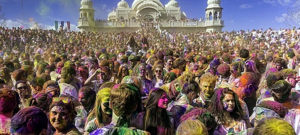 Colorful Happy Holi Wishes in Hindi