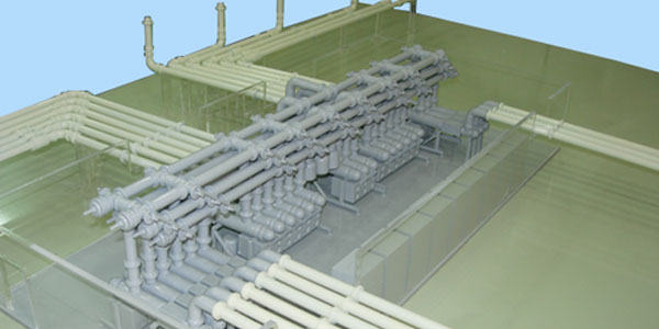 Who is an experienced scale model maker in India 