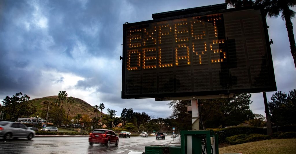 The Benefits of Using LED VMS Message Board Signs for Public Safety