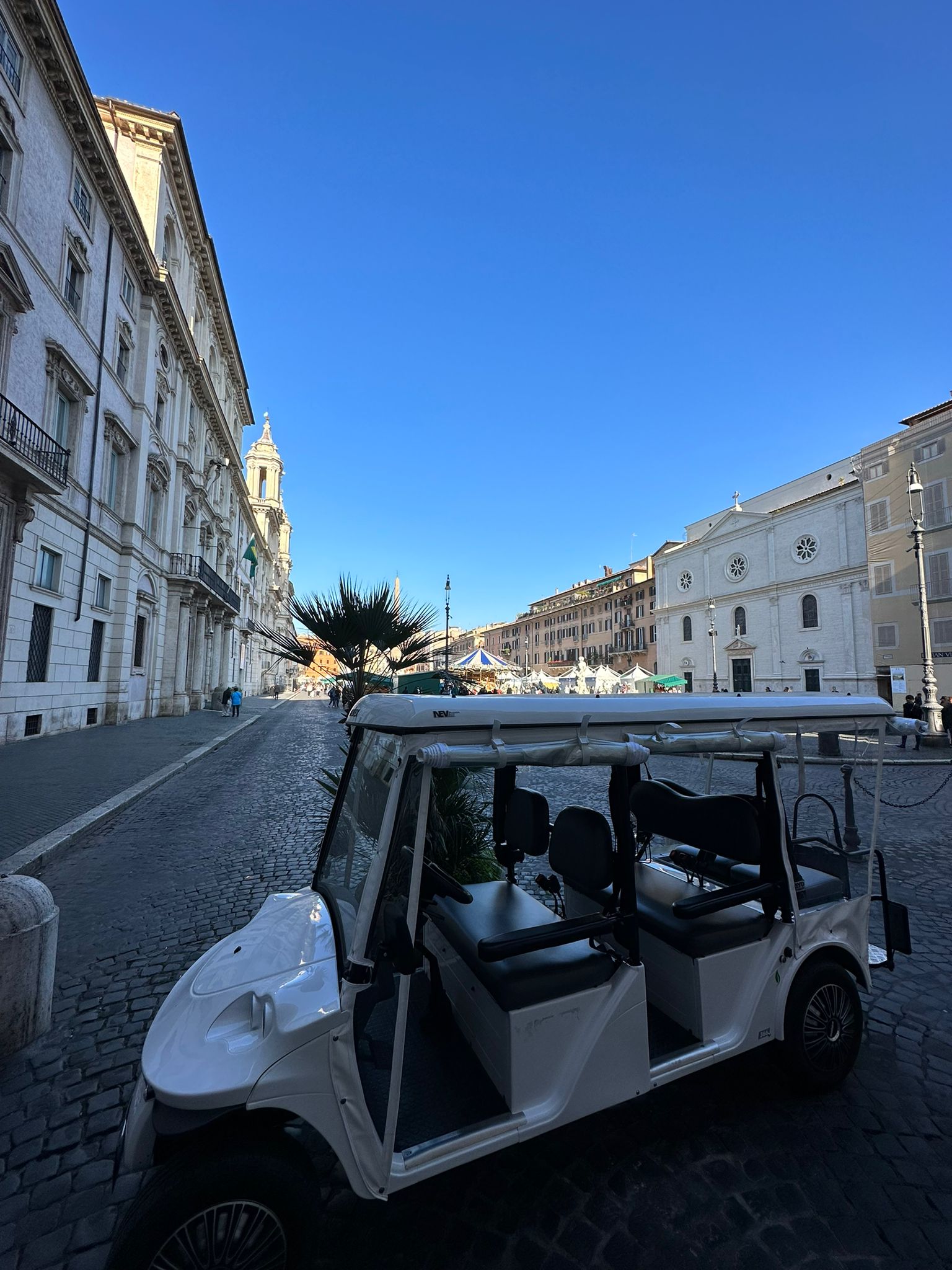 Enjoy a Leisurely Golf Cart Tour of Rome and Its Gems