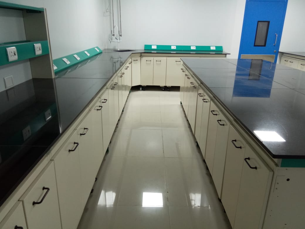 The Importance of Modular Lab Furniture in Laboratories
