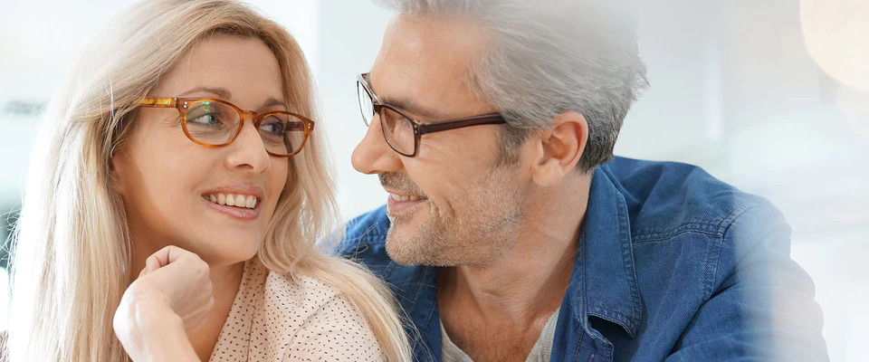Clarity at Your Fingertips: Discover the Best Online Eyeglasses for Clear Vision and Style