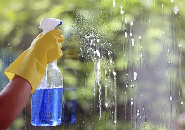 Why Professional House Cleaning is Crucial for Selling Homes