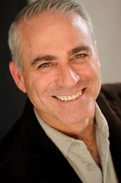 How To Use Model Comp Cards To Showcase Versatility?