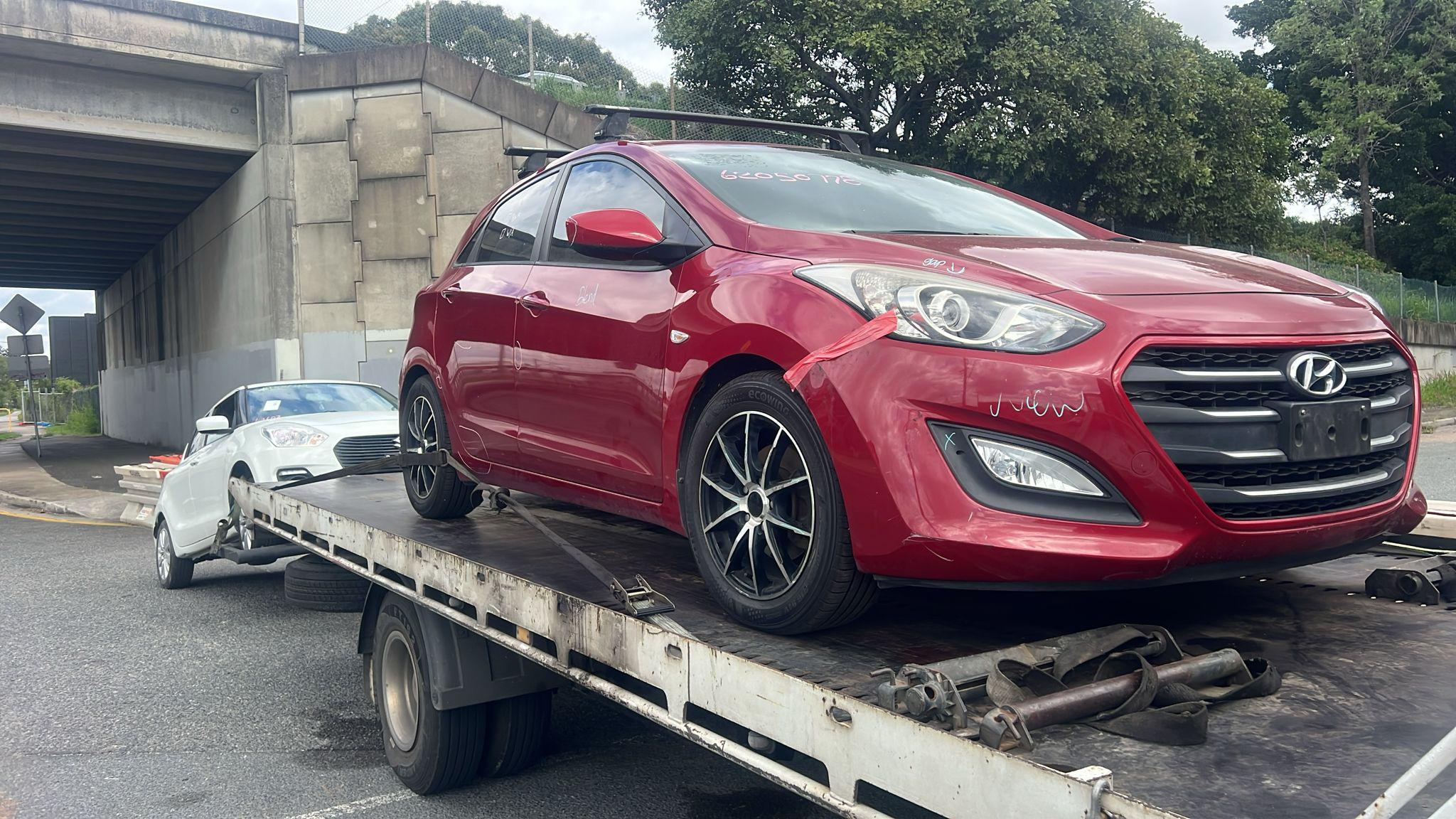 Car Wreckers Brisbane: How Professional Wrecking Services Help You Earn More Cash