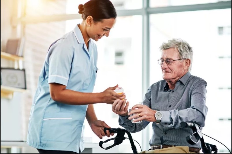 How To Choose An Ideal In Home Care Services For Seniors?