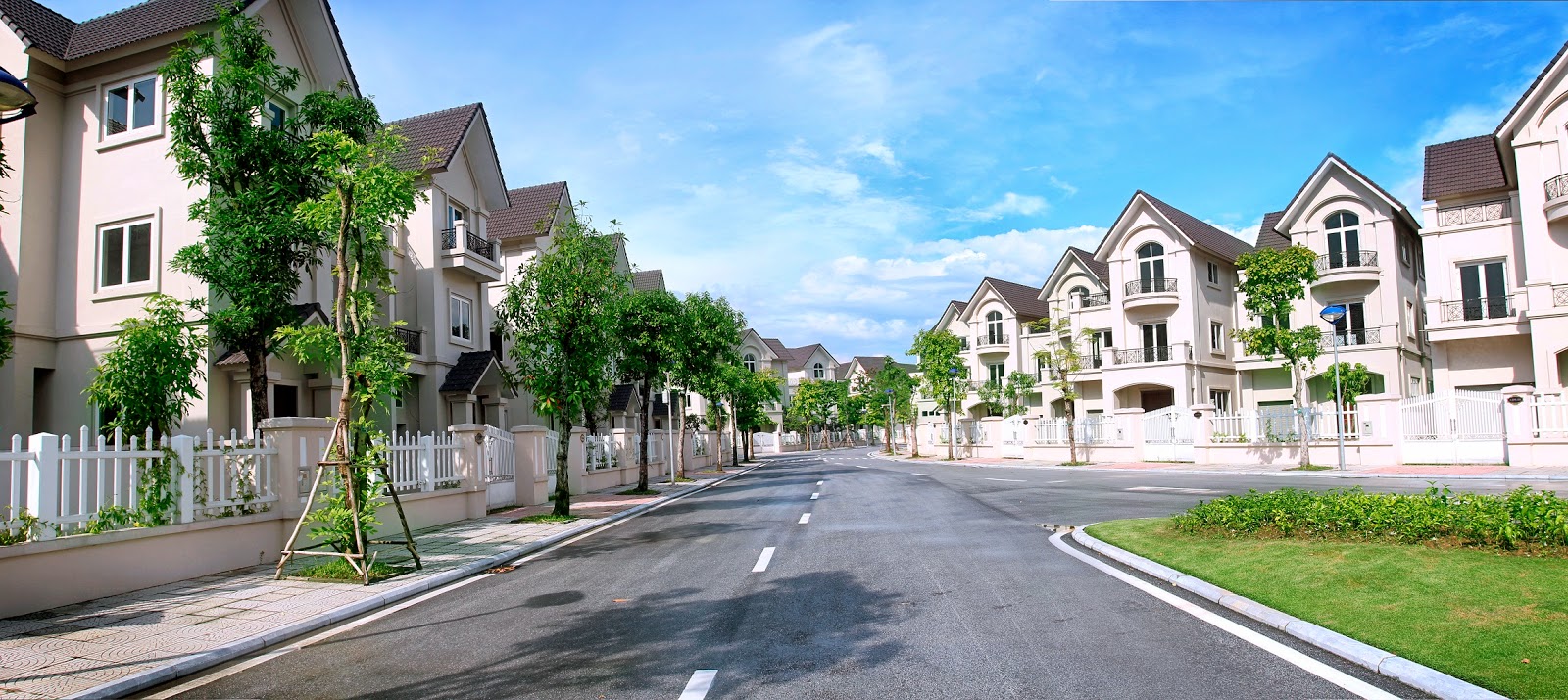 Starlake project hit the market with a eye-watering price tag