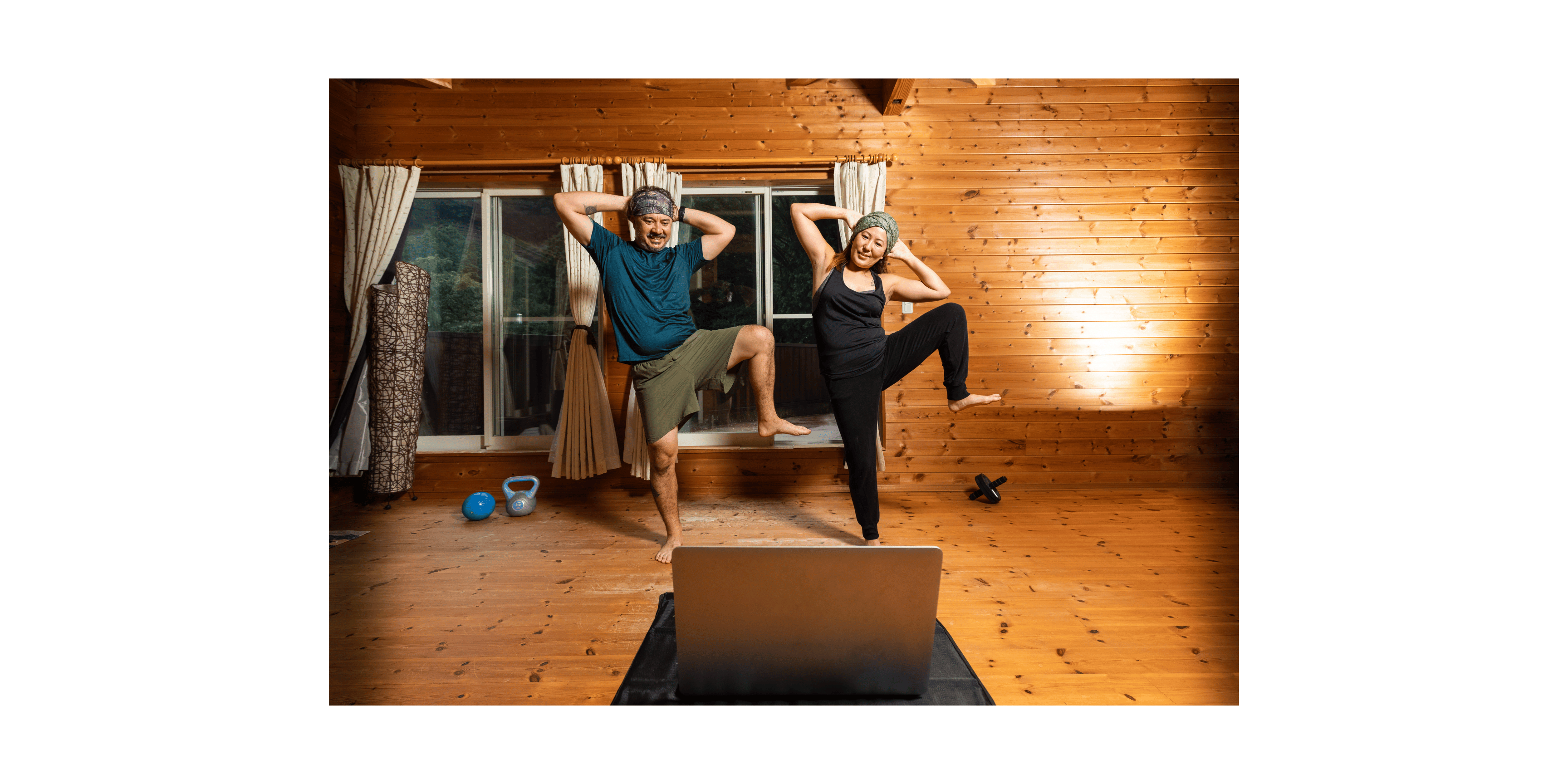 How to learn Bollywood dance online?