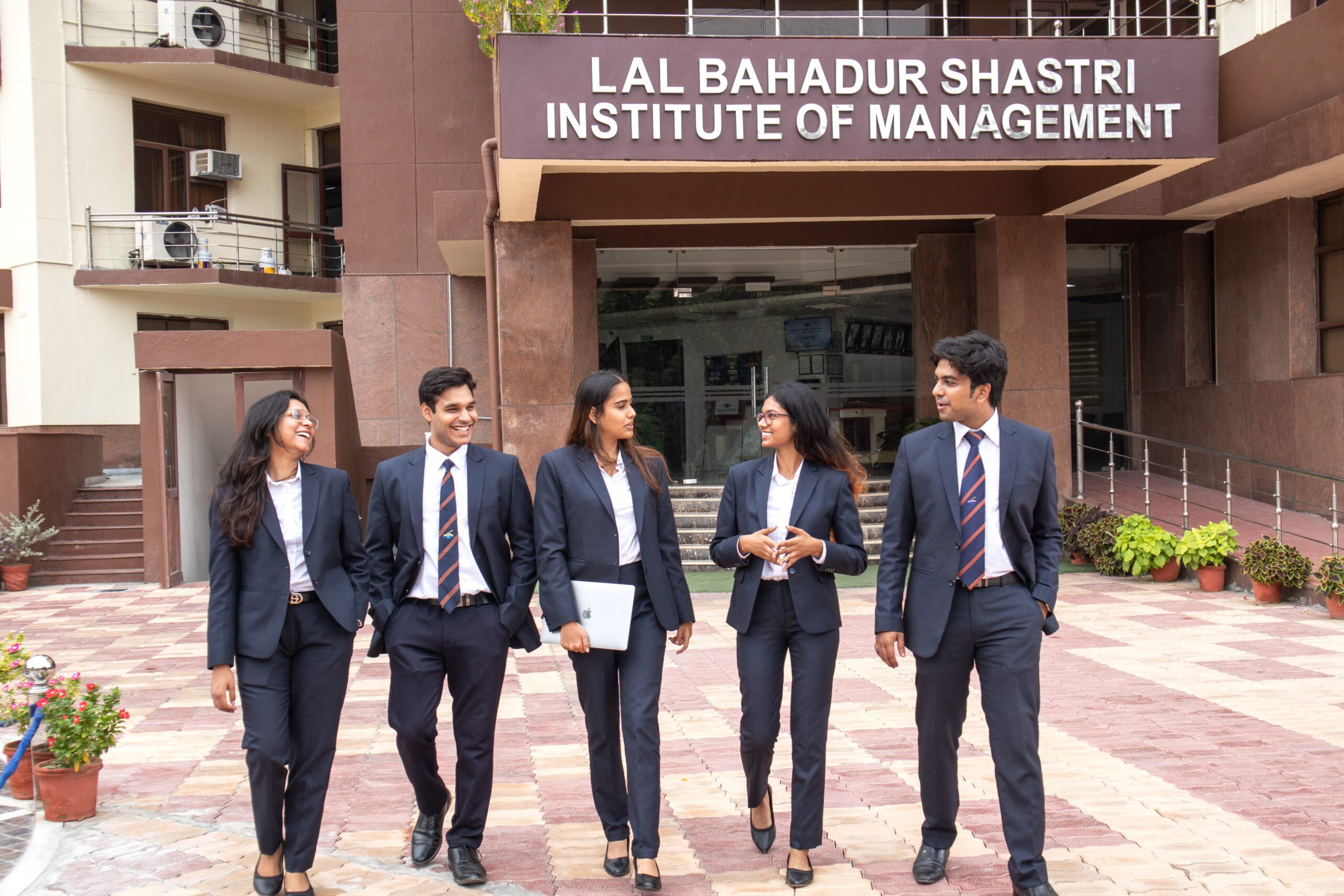 Management quota in LBSIM Delhi | LBSIM Delhi Direct admission| Call @ 9354992359
