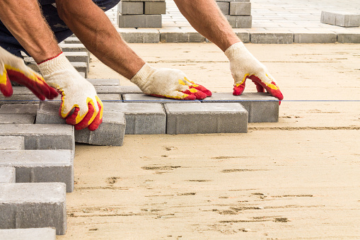 What to Look For in a Paving Contractor