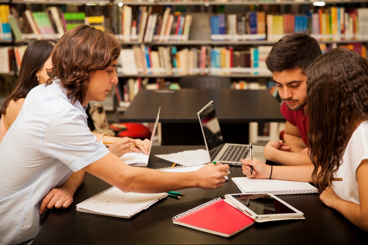 Understanding Basic to Advanced Concepts in Science Gcse Tutors - Fine Tutors