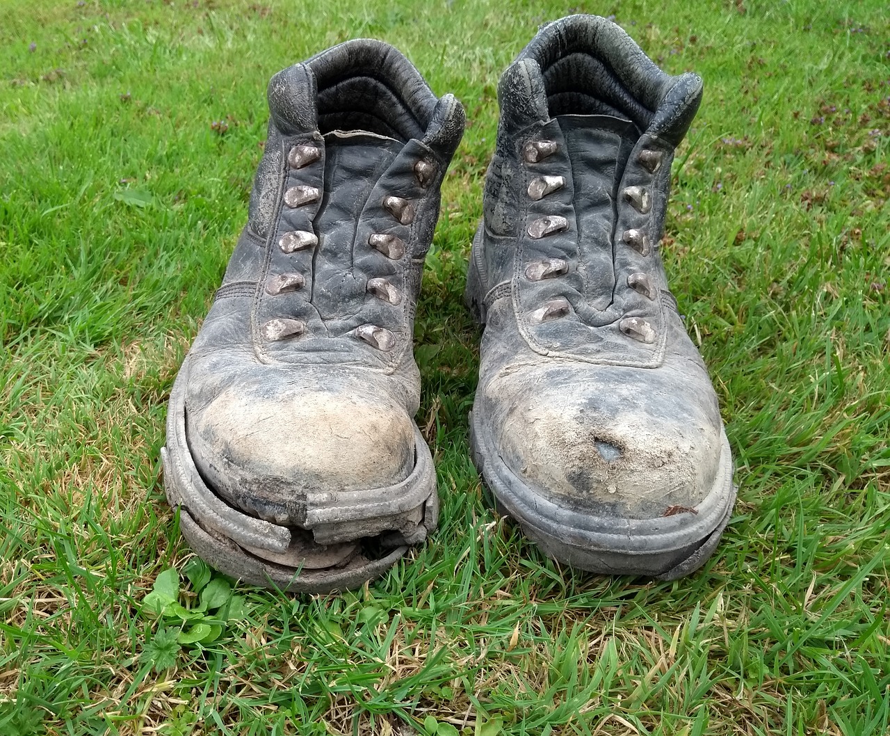 Industrial Protective Footwear Market Opportunity Assessment And Forecast To 2033