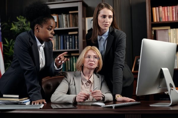 Why You Should Hire a Paralegal: Benefits and Advantages