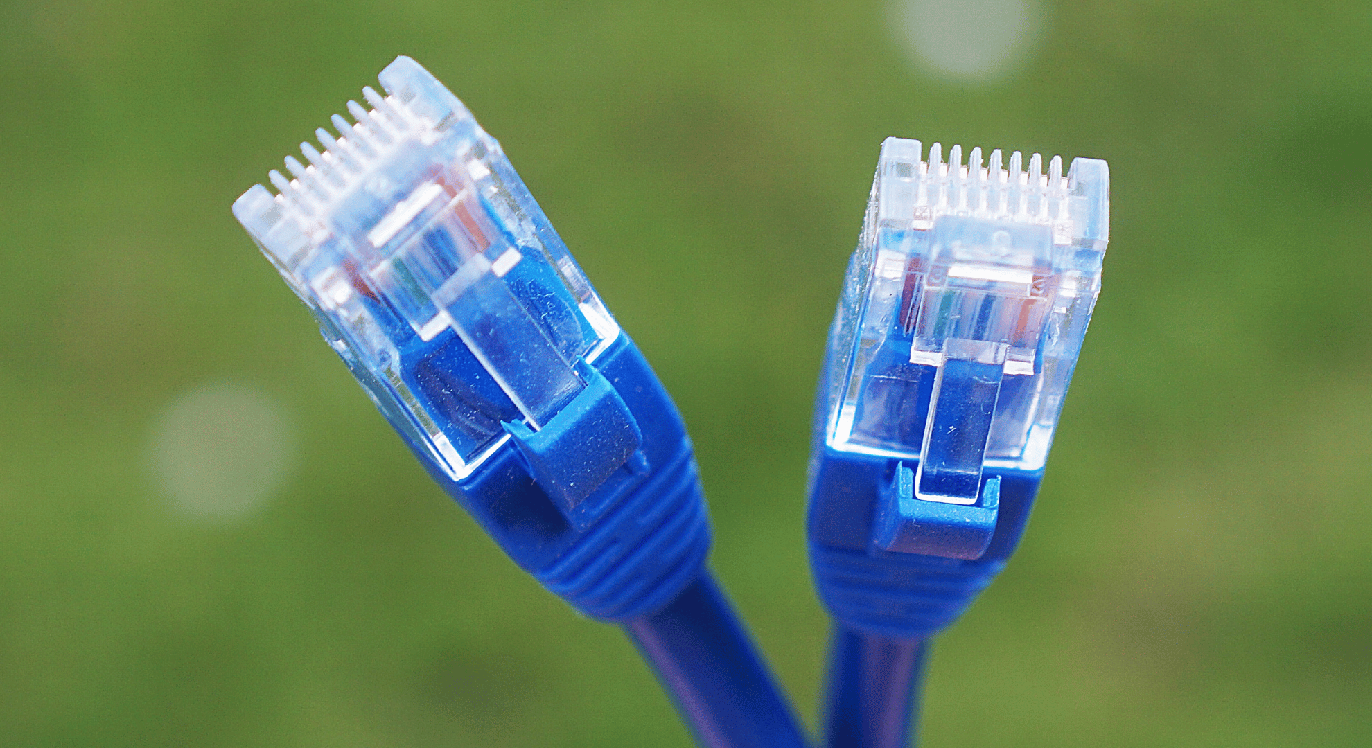 Cat5e Vs Cat6: Choosing the Right Cable for High-Speed Connectivity