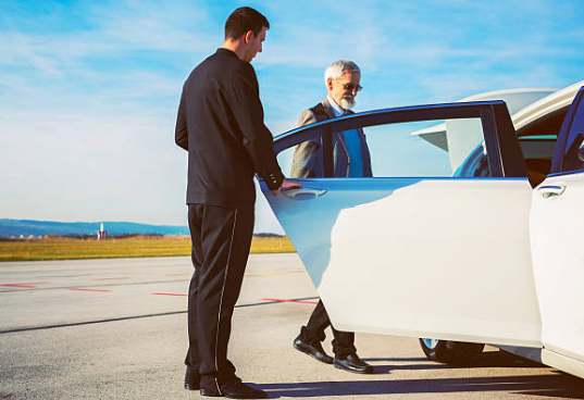 Experience Opulence with Luxury Transportation Service in Abu Dhabi