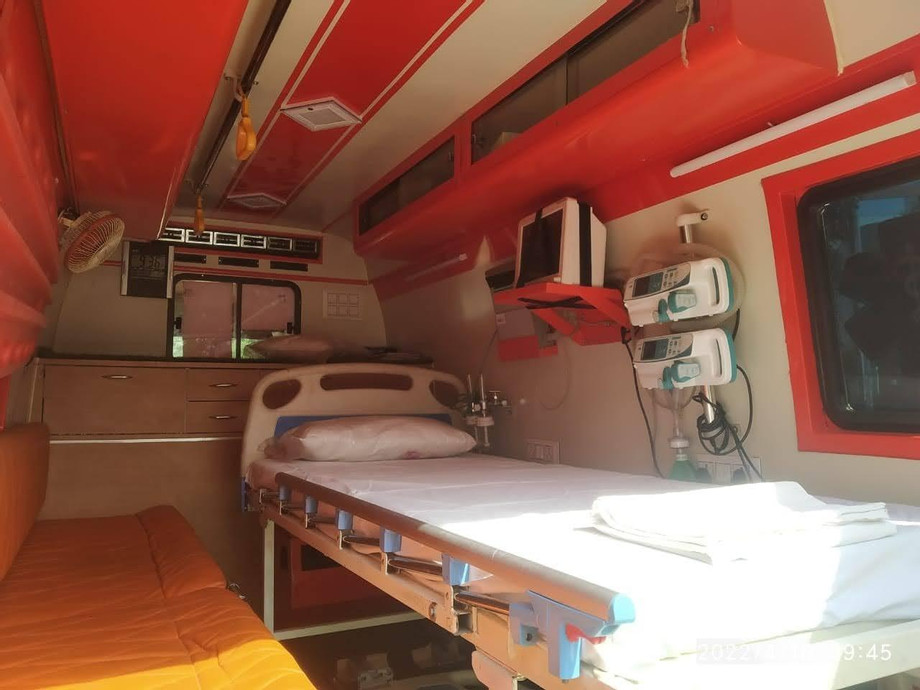ventilator ambulance service/no.