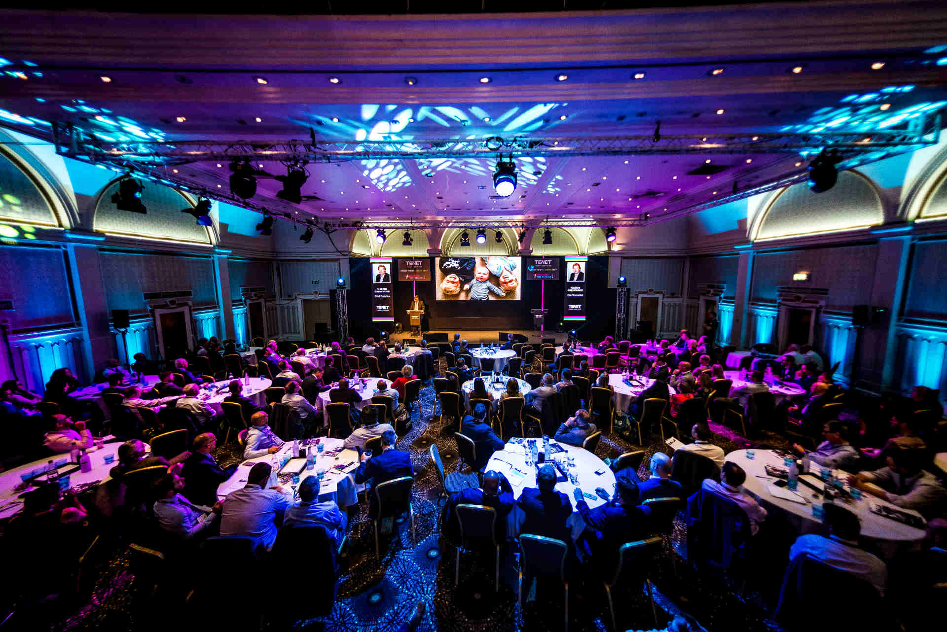 How to Make Your Corporate Event Memorable?