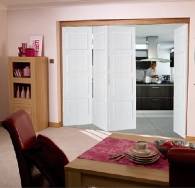 Choosing the Right Style of Internal Folding Doors for Your Home’s Aesthetic