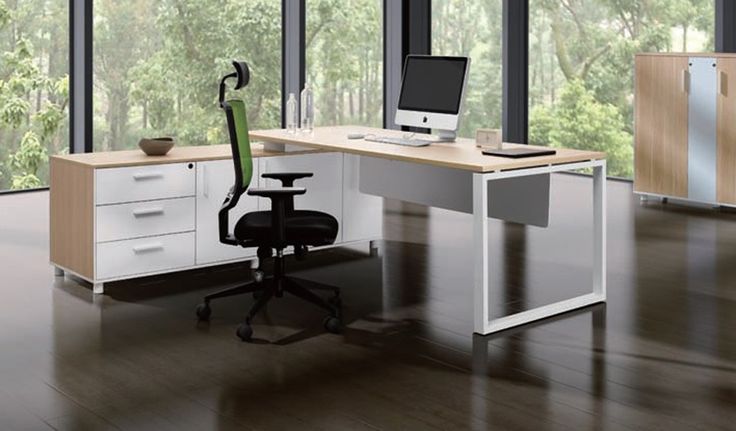 Stylish and Functional Office Tables in Hyderabad for Every Workspace