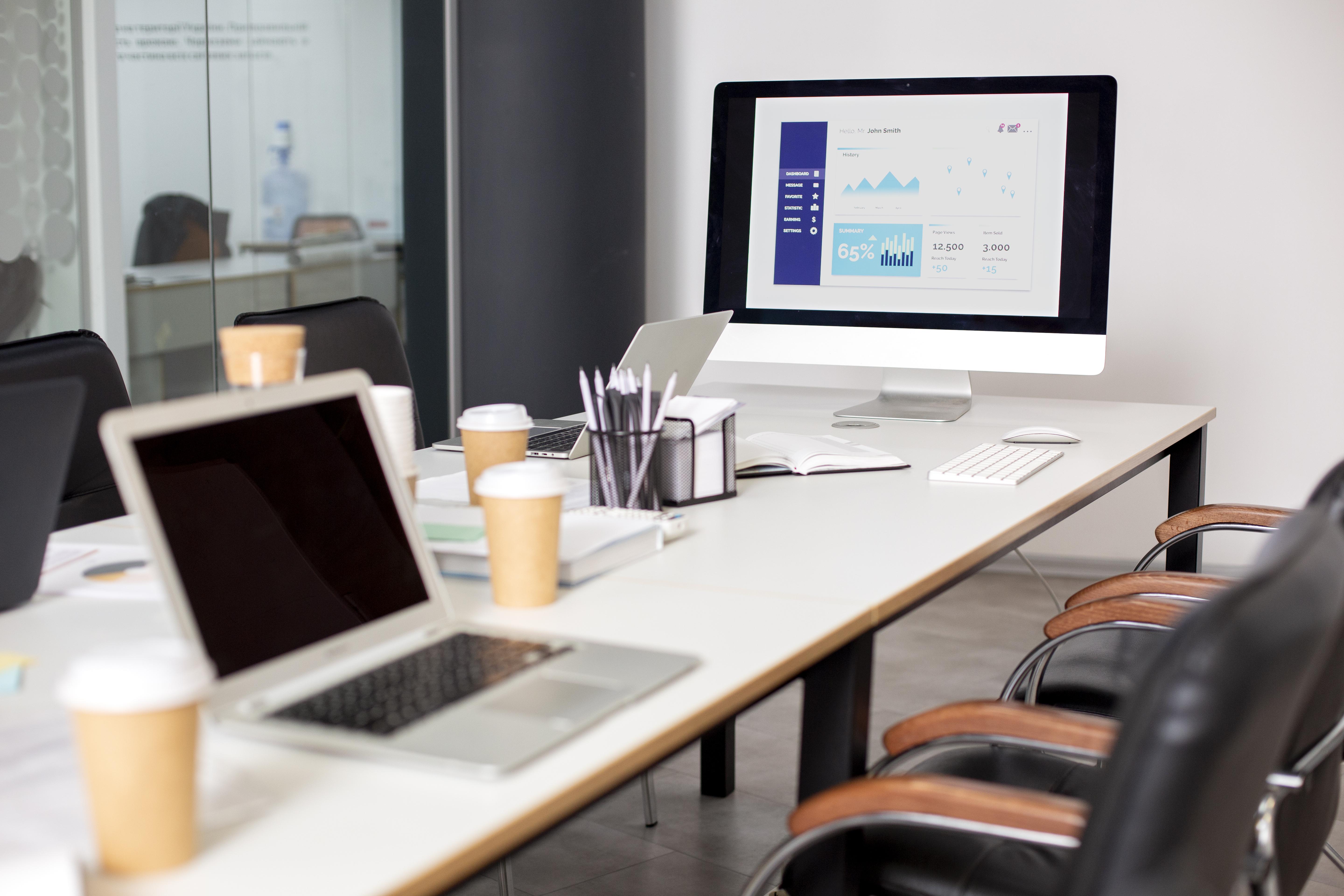 Ergonomic Office Tables: Enhancing Comfort and Productivity 