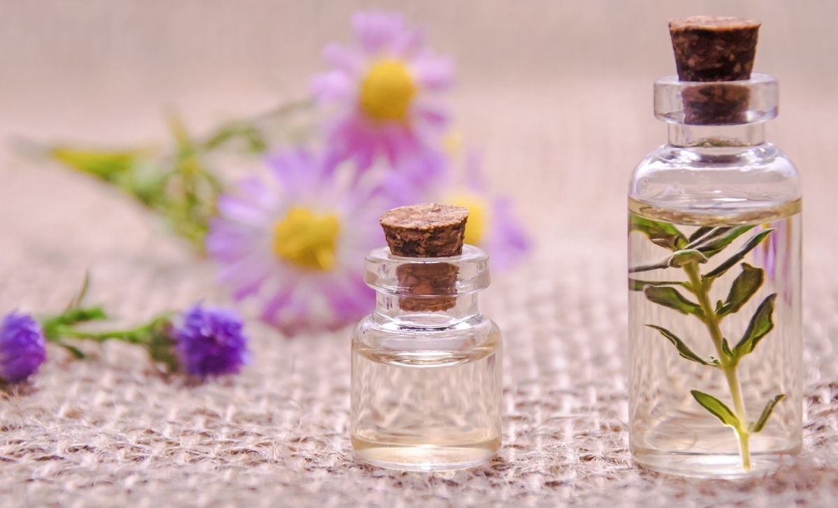 Get Perfect Essential Oils from Stress Less Oil More