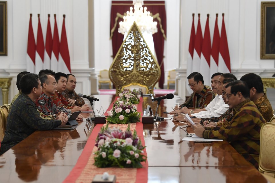 The boss of Softbank to Meet Jokowi to Discuss Potential Investment in New capital