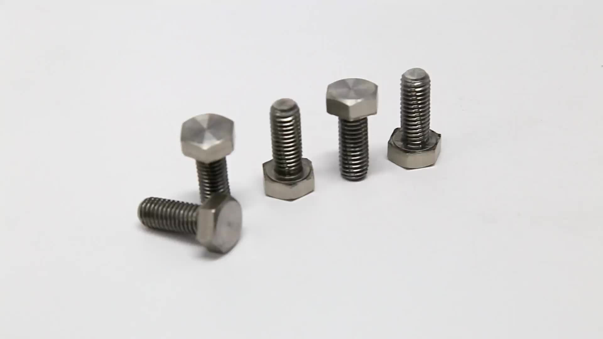 Features and Advantages of ASTM A193 B8 CL2 Hex Bolts