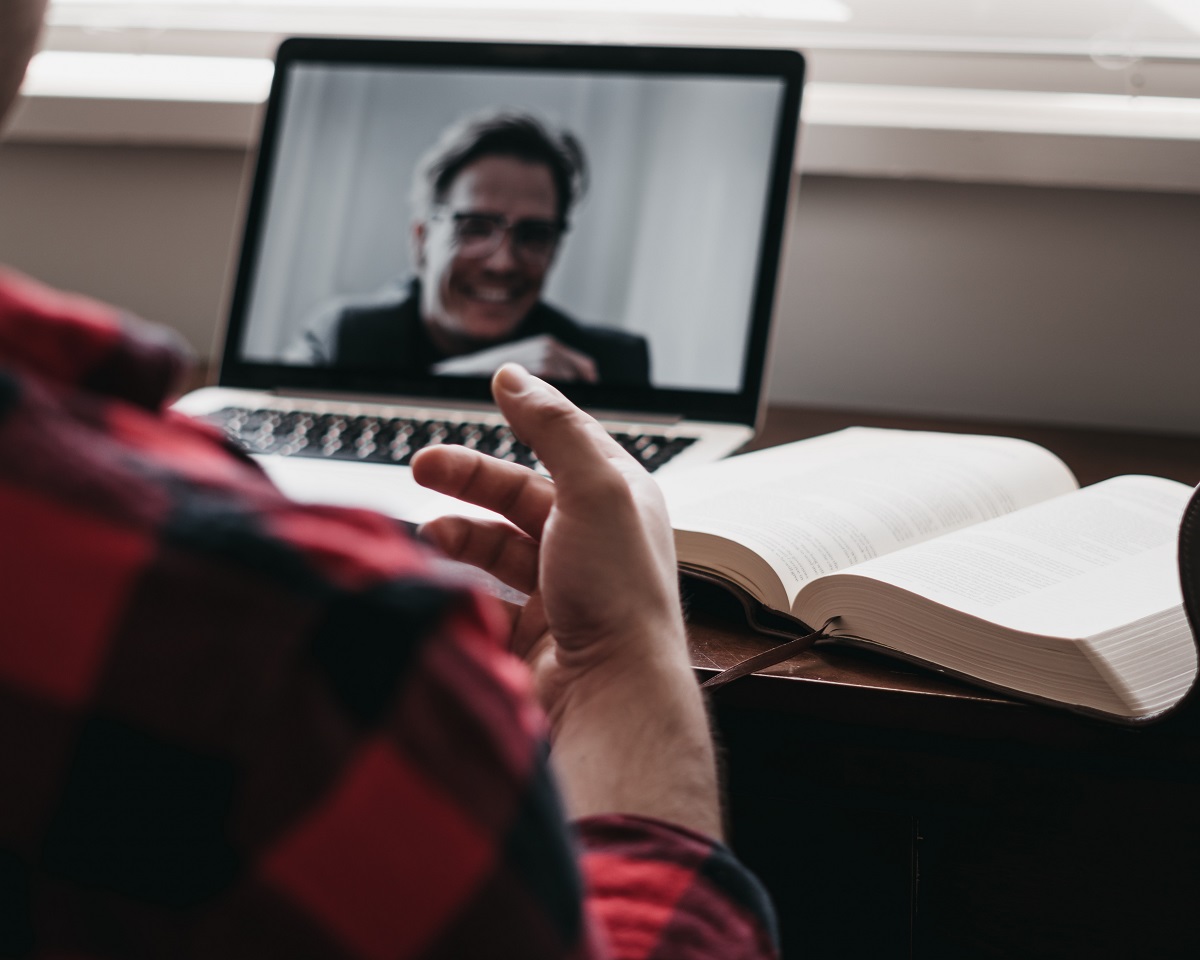 Connecting with Strangers: Bazoocam's Free Video Chat Experience
