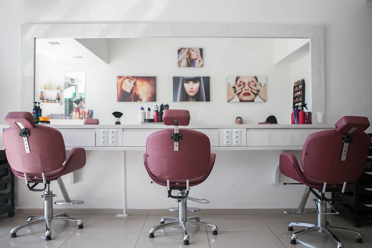 Empower Your Career: Independent Salon Suites in Phoenix