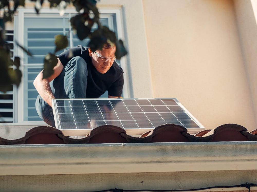 On-Grid Solar PV Market 2024 - By Industry Analysis, Future Prediction, Business Overview And Forecast To 2033