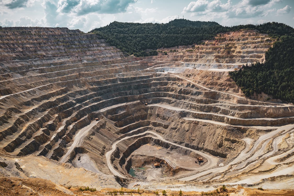 Surface Mining Market 2023 - By Industry Demand, Leading Players, Regional Overview And Forecast To 2032