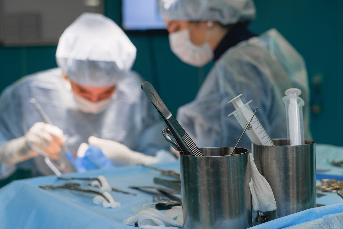 Surgical Sealants And Adhesives Market 2024 - By Size, Share, Segments, Application, End-users And Growth Outlook By 2033