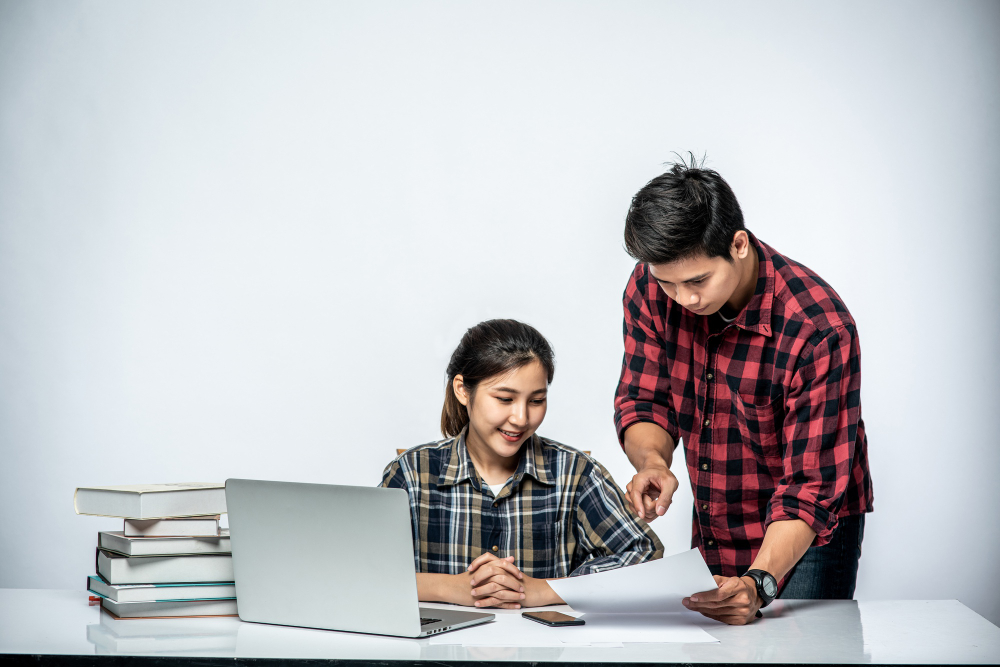 What to Look for When Choosing an AI Tutoring System for Your Institution?