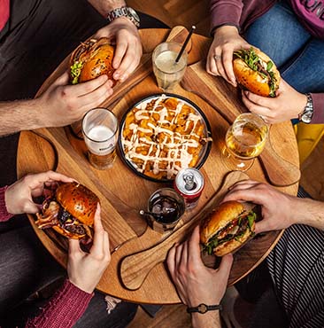 RESTAURANTS FOR FINE DINING: RESERVATION METHODS