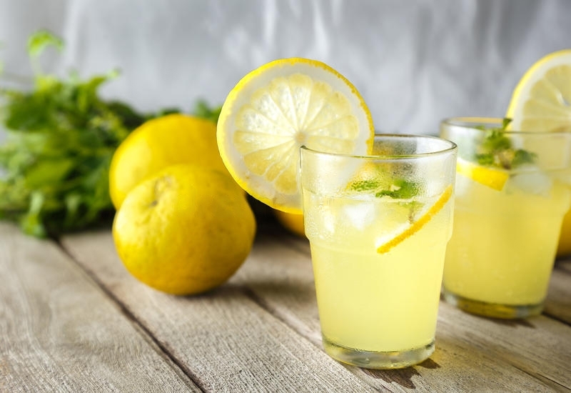 7 Benefits of Lemon Sharbat and Water