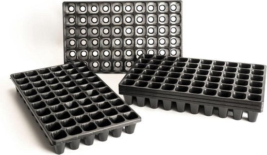 The Benefits of Using Seedling Trays for Successful Plant Propagation