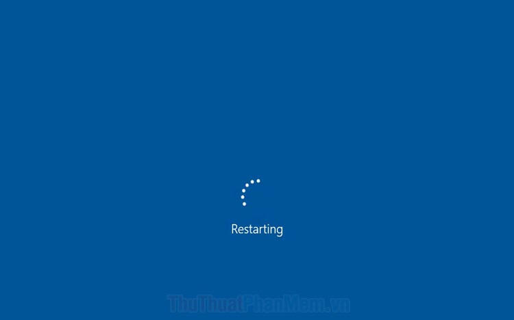 Máy tính tự reset là vì sao?
