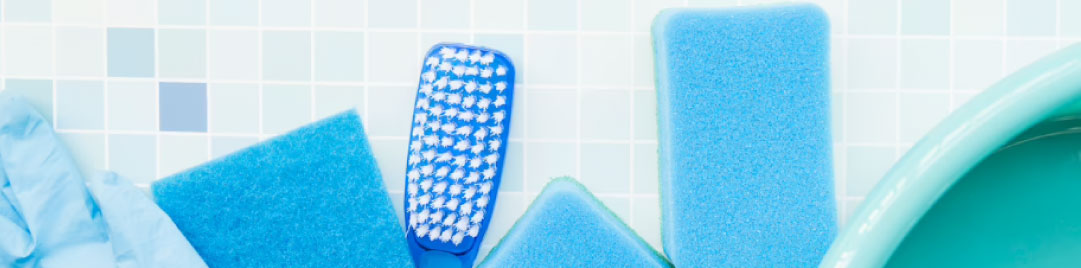 How to clean a bathroom sink and tiles?