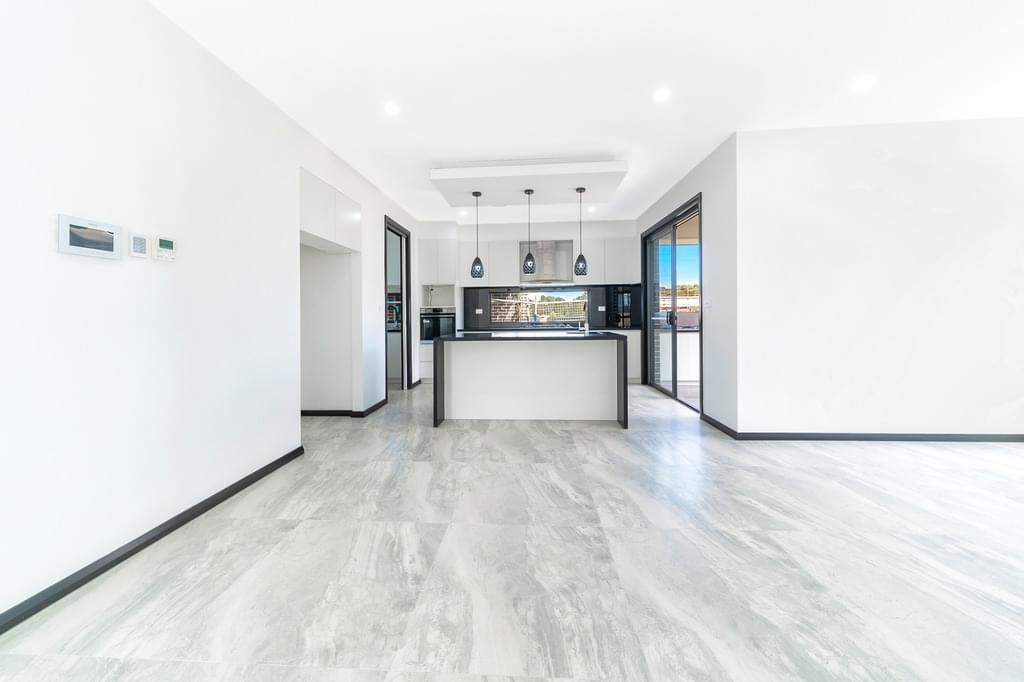 How to Remove Old Tile Adhesive Before Installing New Tiles