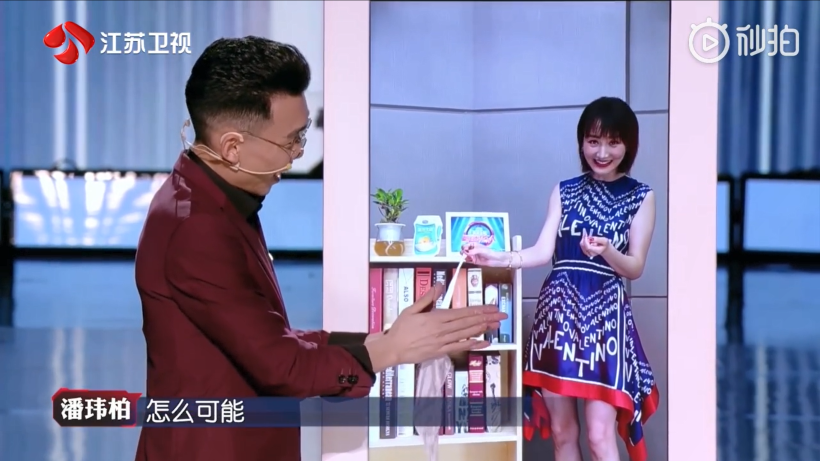 How a Corporate Magician Elevates Singapore Business Events