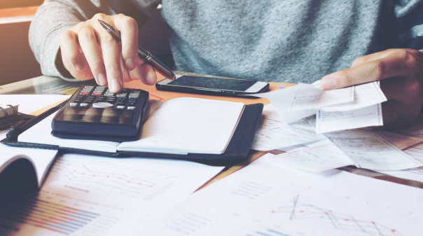 What is Invoice Financing Platform