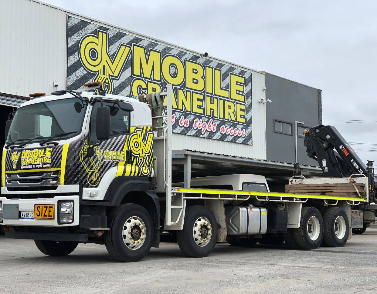 Efficient and Reliable Truck and Crane Hire Services