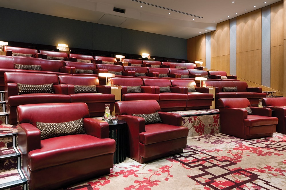 Thinking Outside the Boardroom: Embracing Unique Corporate Venues