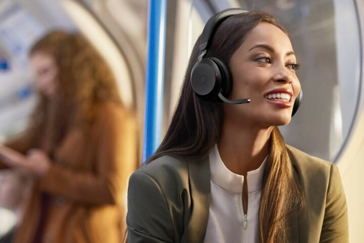 The Value of Customer Service Representative Call Persons in Enhancing Hotel Sales