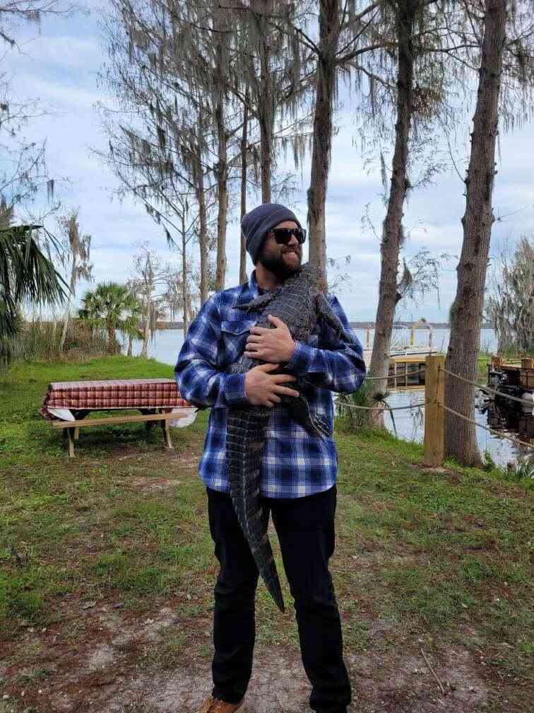 Staying Safe During Gator Tours: Tips from the Experts