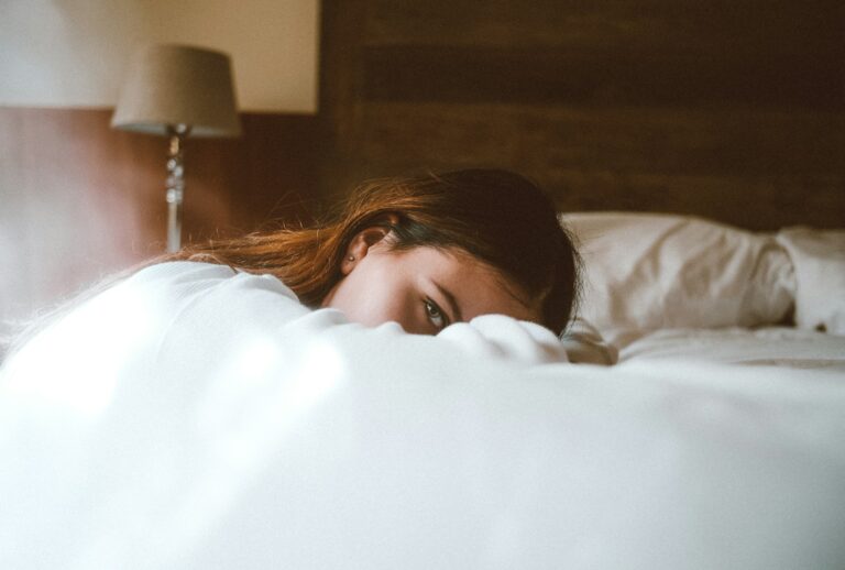 5 Easy Changes for Improving Insomnia