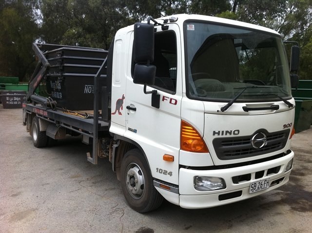 Equipment Gallery - Mega Skips