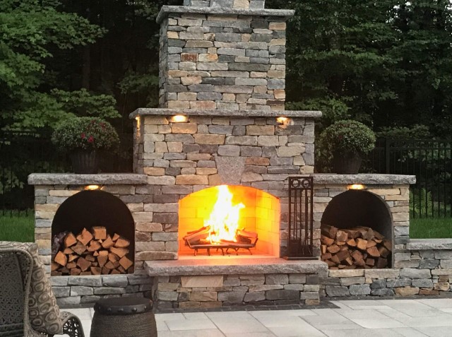 3 Outdoor Fireplace Benefits You Should Be Aware Of