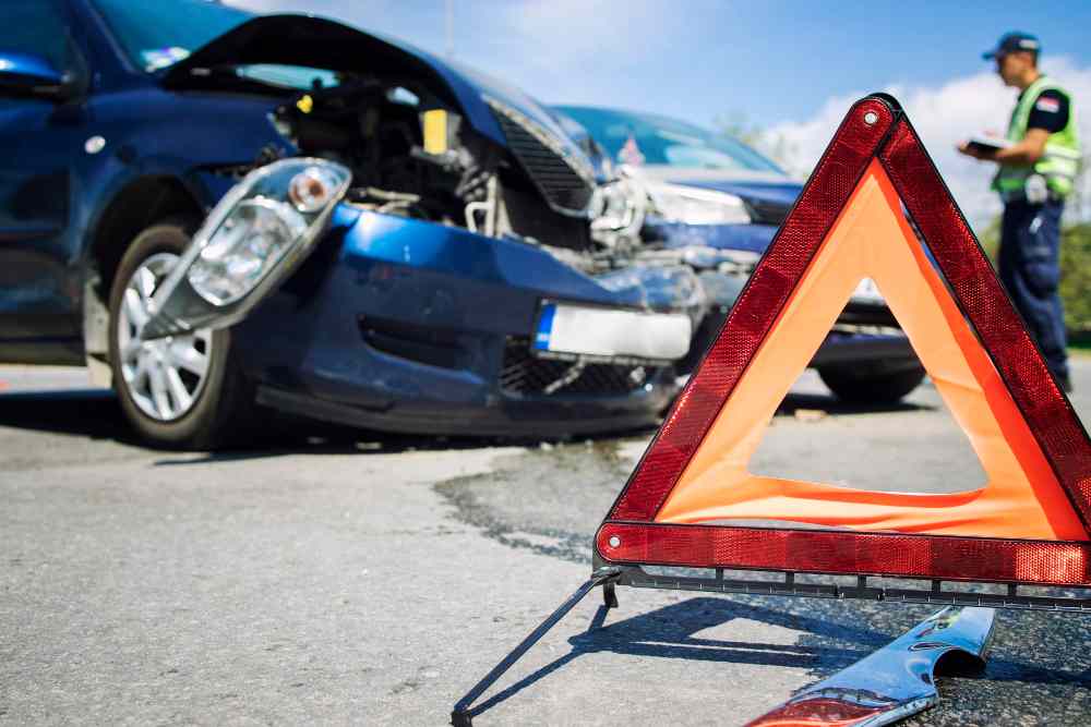 Hiring an Accident Lawyer: When to Get an Attorney for a Car Accident